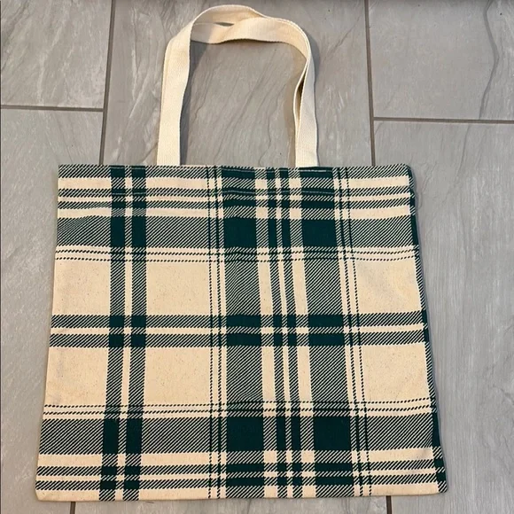 NWOT Old Navy Plaid Tote Bag in Green and Cream - Picture 1 of 5